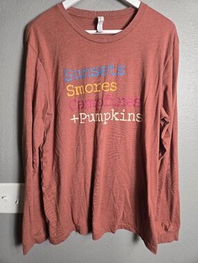 Sunsets Smores Campfires Pumpkins Camping Hiking Long Sleeve Size XL